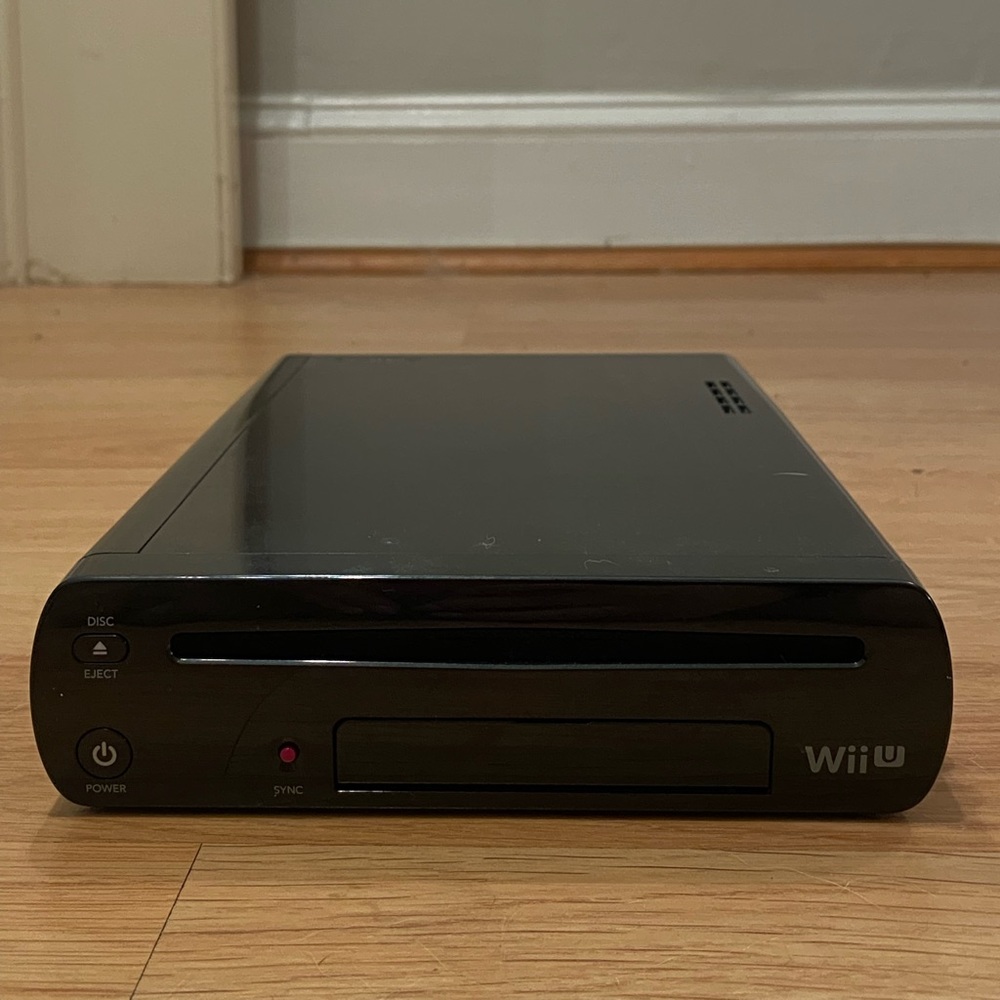 COPY - WiiU with all accessories and 3 games
